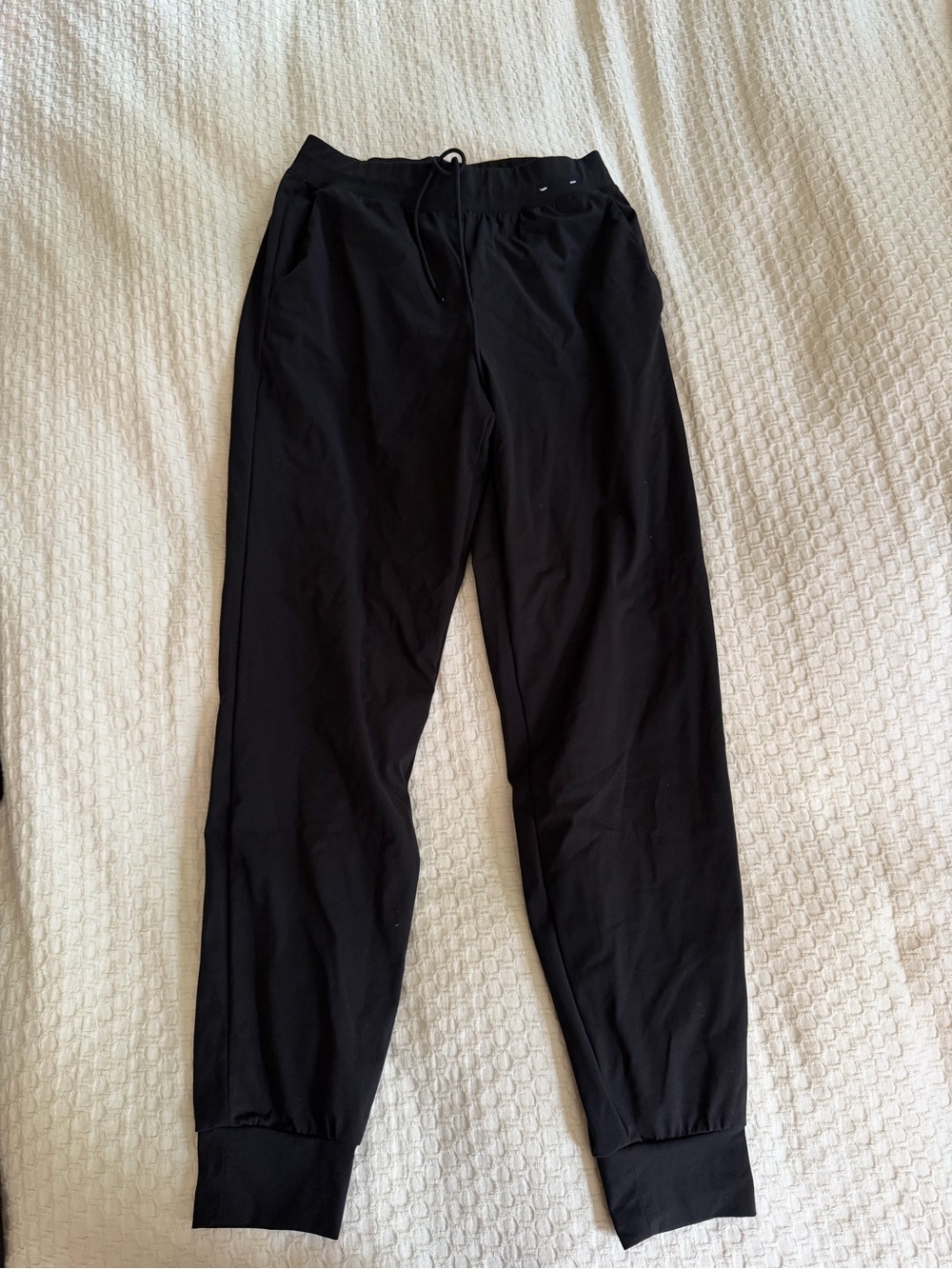 Uniqlo Women's Black Jogger Pants - XS Lightweight Casual Wear